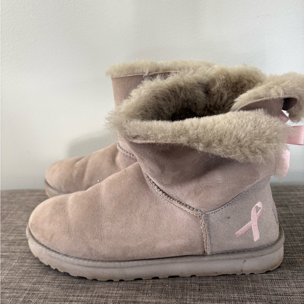Bailey Bow UGG boots; lmtd edition breast cancer